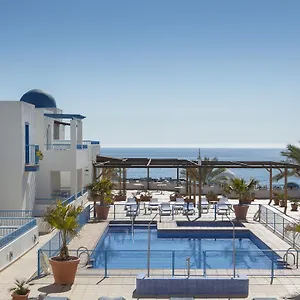 https://punta-del-cantal-hotel-suites.es-andalucia.com